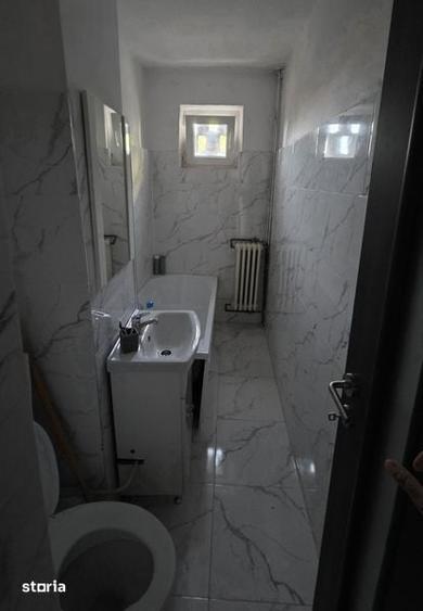Apartament cu 2 camere în Complex Studențesc
