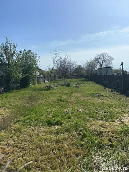 Casă cu 3 camere cu Teren 663 Mp în Golești
