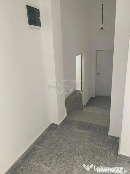 Casă cu 9 camere cu Teren 212 Mp în Eminescu