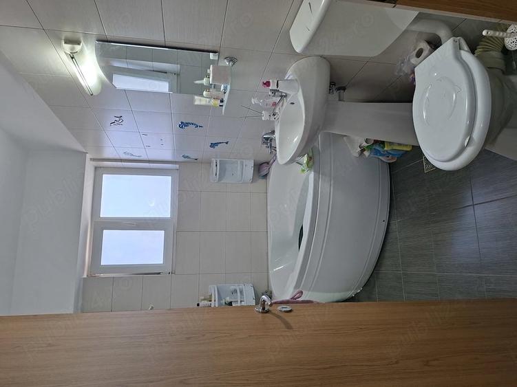 Garsonieră decomandată în Găvana