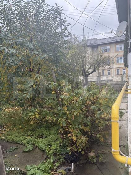 Casă cu 6 camere cu Teren 420 Mp în Central