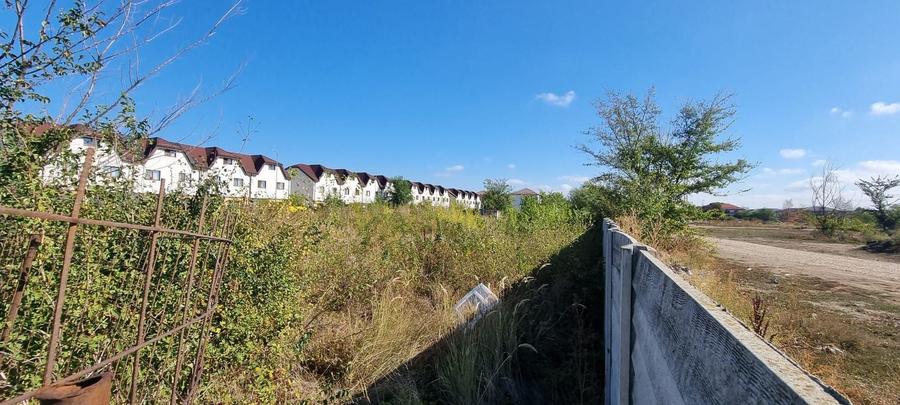 Teren Construcții intravilan de 8000 mp, în Nord-Vest