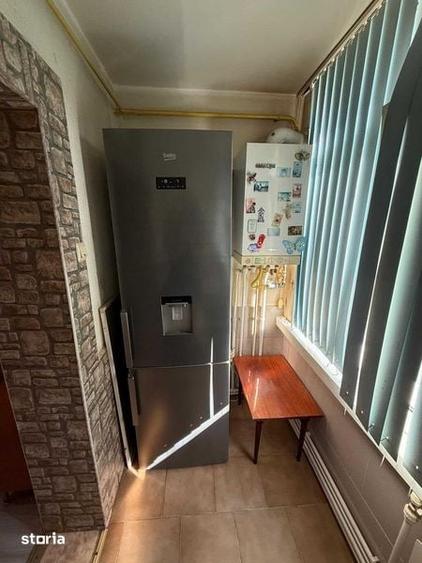 Vand apartament 3camere - 8