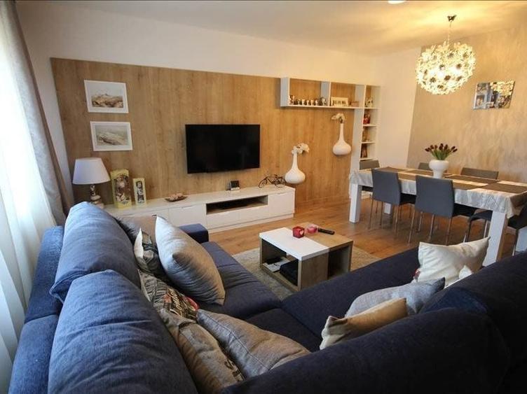 Apartament cu 3 camere decomandat, mobilat în Simion Bărnuțiu