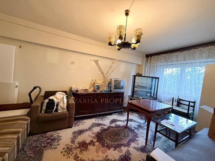 Apartament cu 2 camere decomandat în Drumul Taberei
