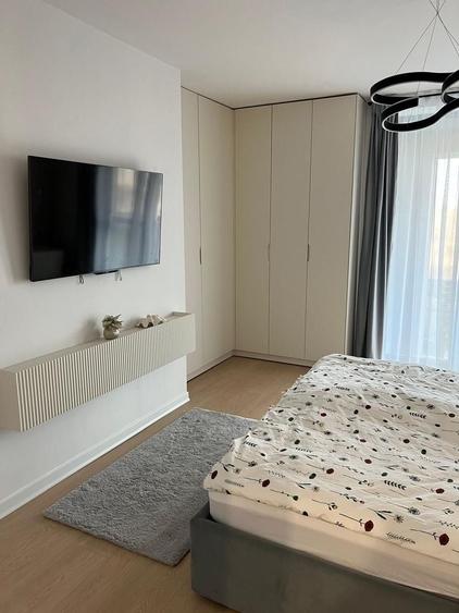 Apartament cu 3 camere, mobilat în Aviației