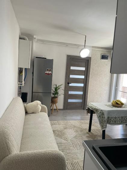 Casă individuală cu 2 camere cu Teren 450 Mp în Cristești