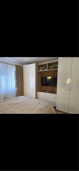 Inchiriez apartament 2 camere - 4