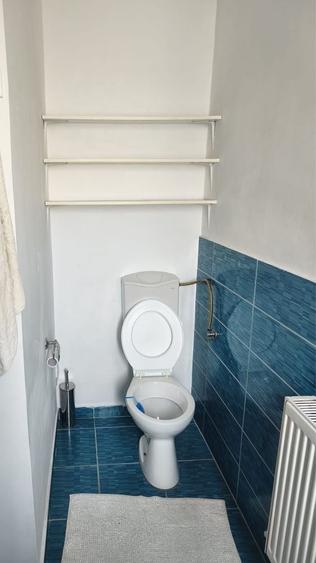Apartament cu 2 camere semidecomandat în Sub Arini