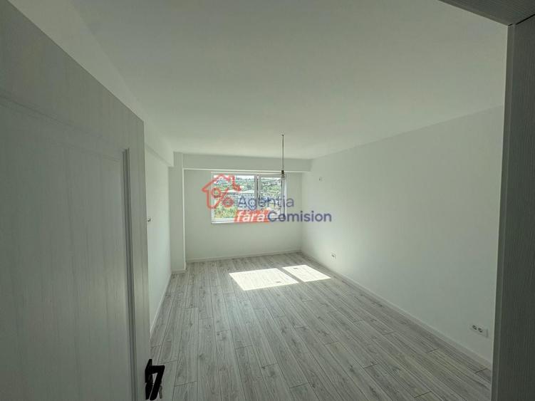 Apartament cu 3 camere decomandat în Vișan