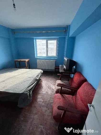 Apartament cu 2 camere decomandat în Dorobanți