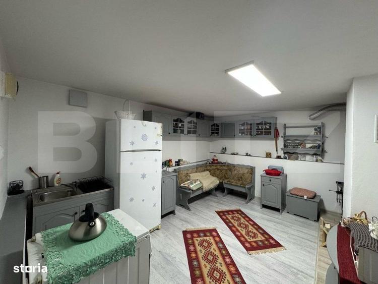 Casa de vanzare, cu 4 camere, 175 mp, in apropiere de Hateg - 15