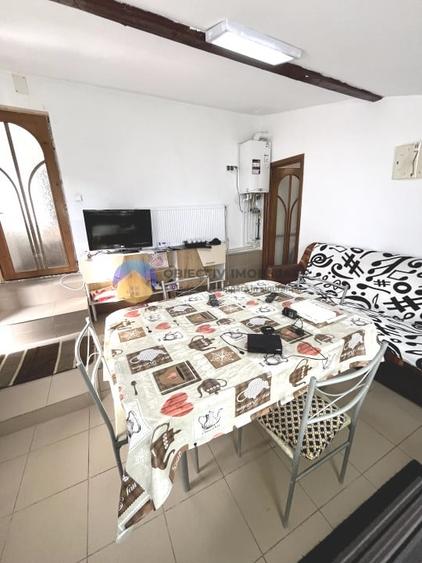 Casă cu 2 camere cu Teren 800 Mp în Ciritei