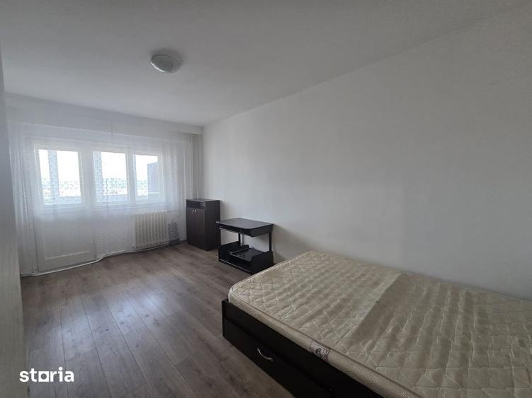 Apartament de inchiriat, 2 camere, semidecomandat,Mircea cel Batran - 10