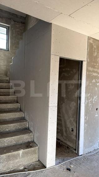 Casă individuală cu 4 camere cu Canalizare în Sâncraiu de Mureș