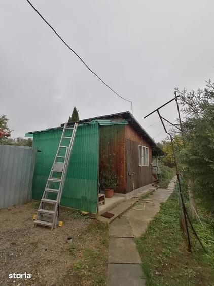 Casă cu 3 camere decomandat cu Teren 2150 Mp în Scorțeni