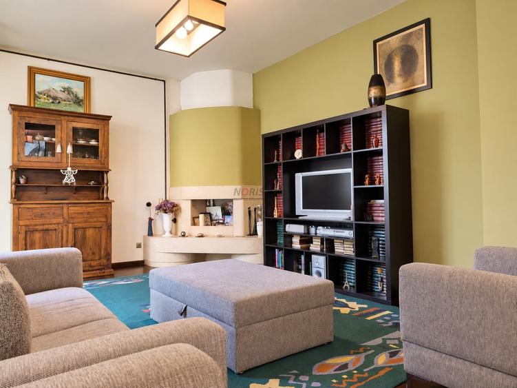 Apartament cu 3 camere semidecomandat, mobilat în Domenii