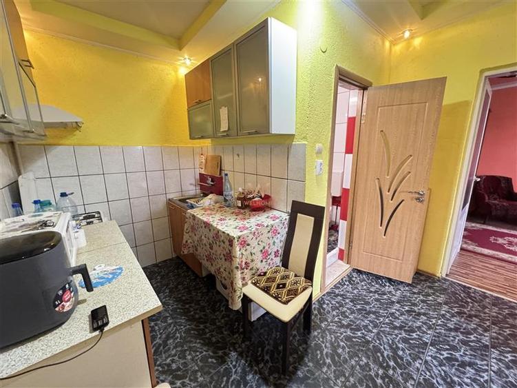 Apartament cu 2 camere decomandat în Terezian