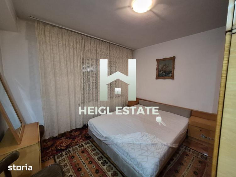 Apartament cu 3 camere decomandat în Soarelui