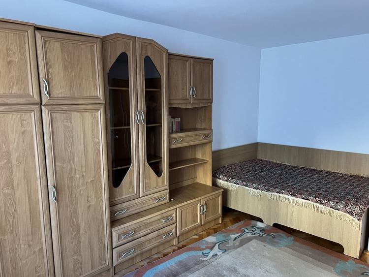 garsoniera in bloc de apartamente strand str bihorului et 1 - 2