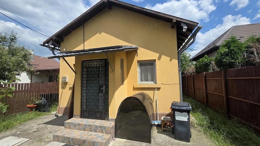 Casă cu Teren 135 Mp în Cornu
