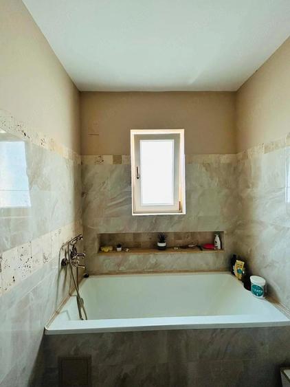 Apartament cu 2 camere semidecomandat în Horpaz