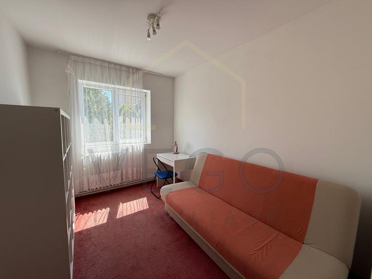 Apartament cu 3 camere semidecomandat, mobilat în Mănăștur