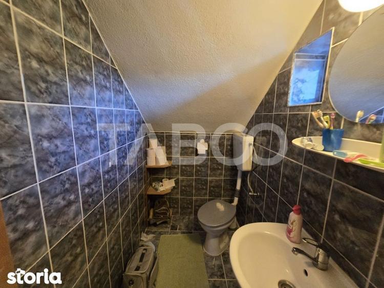 Casă cu 3 camere cu Teren 64 Mp în Sadu