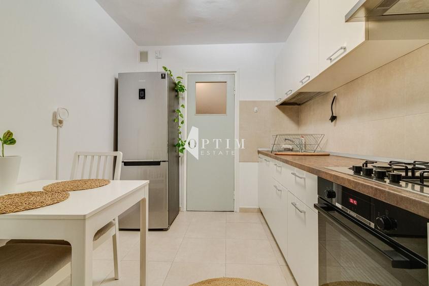 Apartament cu 2 camere semidecomandat, mobilat în Romană