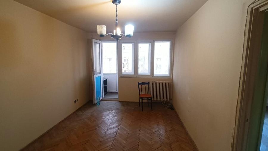 Apartament cu 2 camere semidecomandat în Iancului