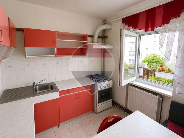 Apartament decomandat cu 2 camere de vânzare în zona Micalaca - 6