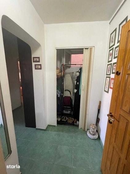 Apartament cu 2 camere decomandat în Vest