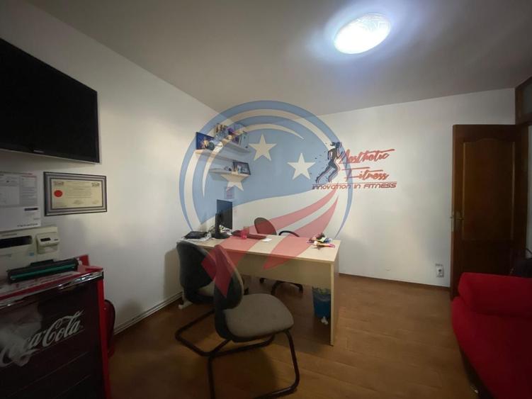 Apartament cu 3 camere decomandat în Brazda lui Novac