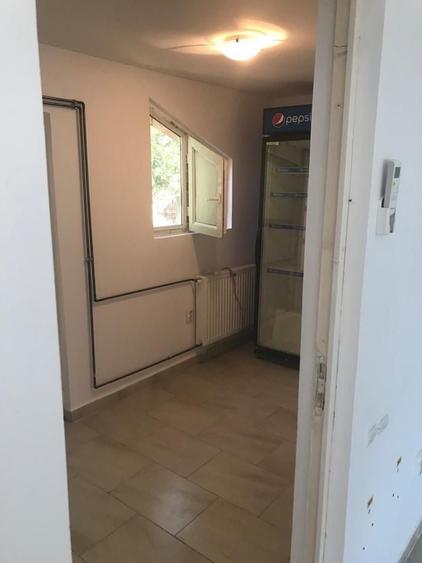 Spațiu comercial, de 55 mp, în Valea Adâncă