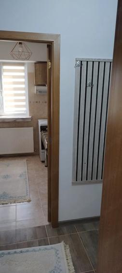 Garsonieră decomandată în Prundu