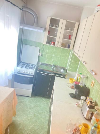 Garsonieră decomandată în Florești