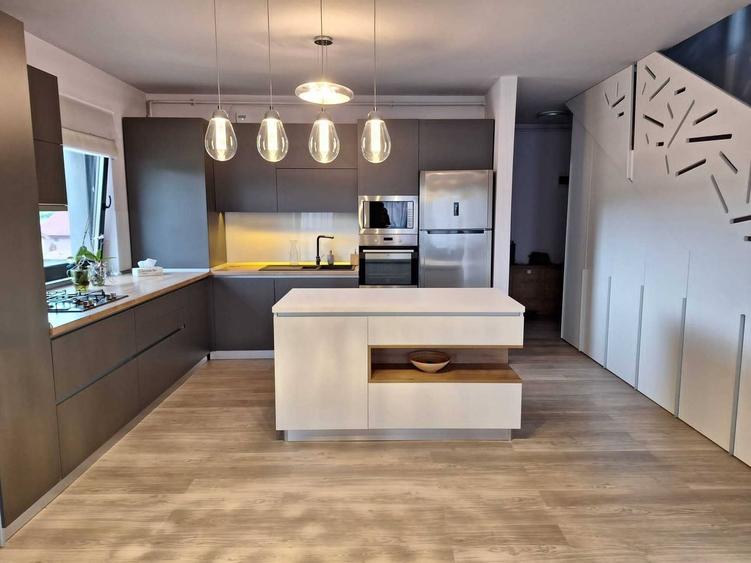 Apartament cu 3 camere în Borhanci