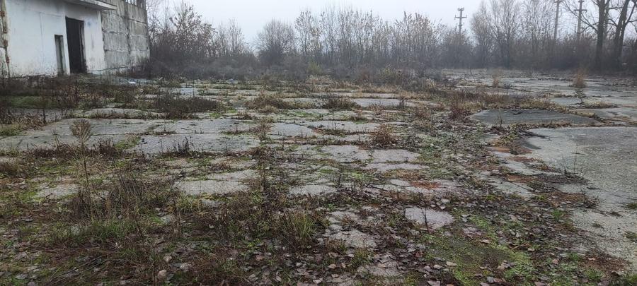 Spațiu industrial, de 4,900 mp, în Mitreni