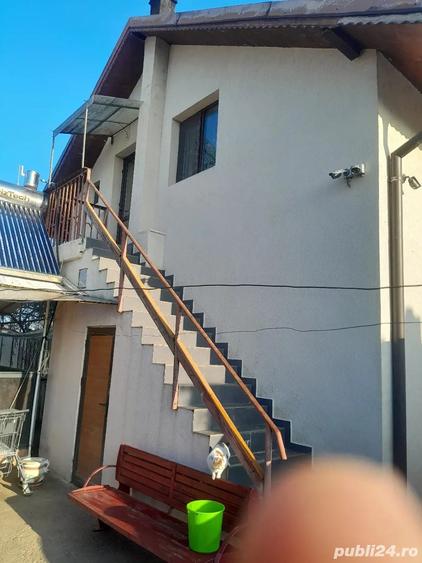 Casă cu 6 camere cu Teren 500 Mp în Frumușani