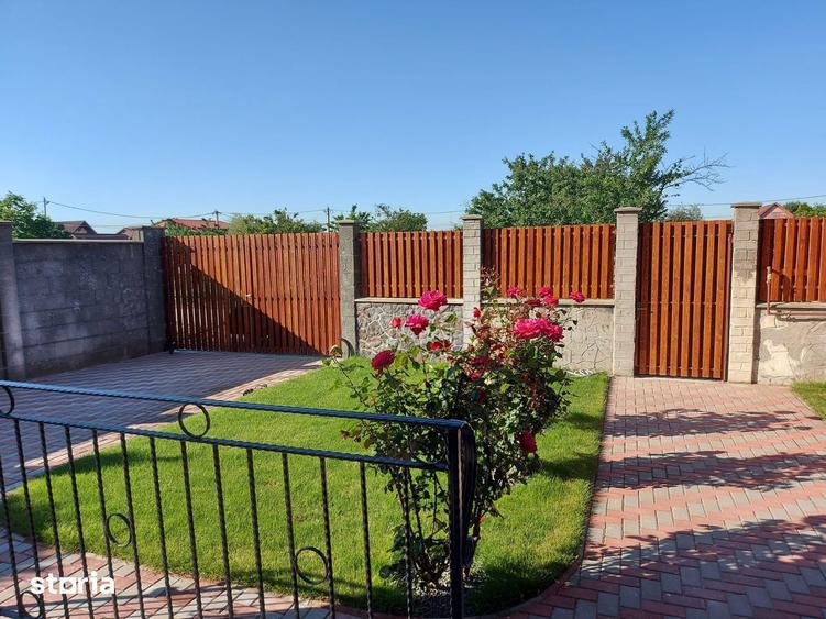 Casă cu 4 camere decomandat cu Teren 315 Mp în Vladimirescu