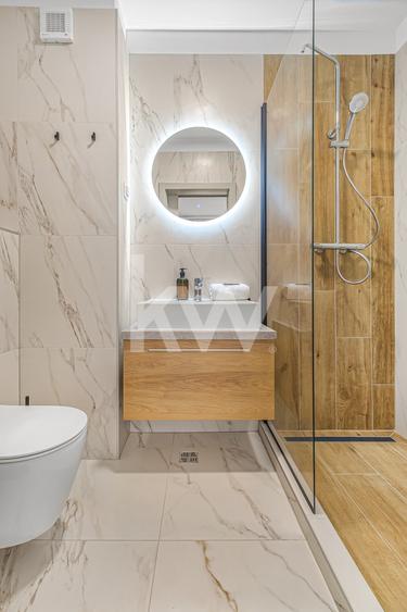 Apartament cu 3 camere decomandat, mobilat în Tractorul