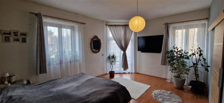 De vanzare apartament, semicentral, langa Liceul Unirea - 4