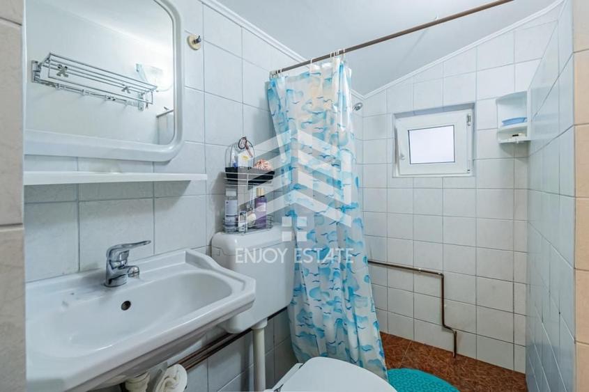 Casă individuală cu 5 camere cu Teren 245 Mp în Gării