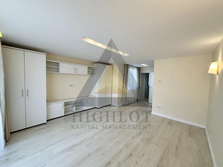 Duplex cu 7 camere cu Piscina în Pipera