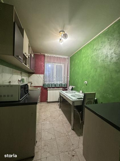 Apartament cu 2 camere decomandat în Vest