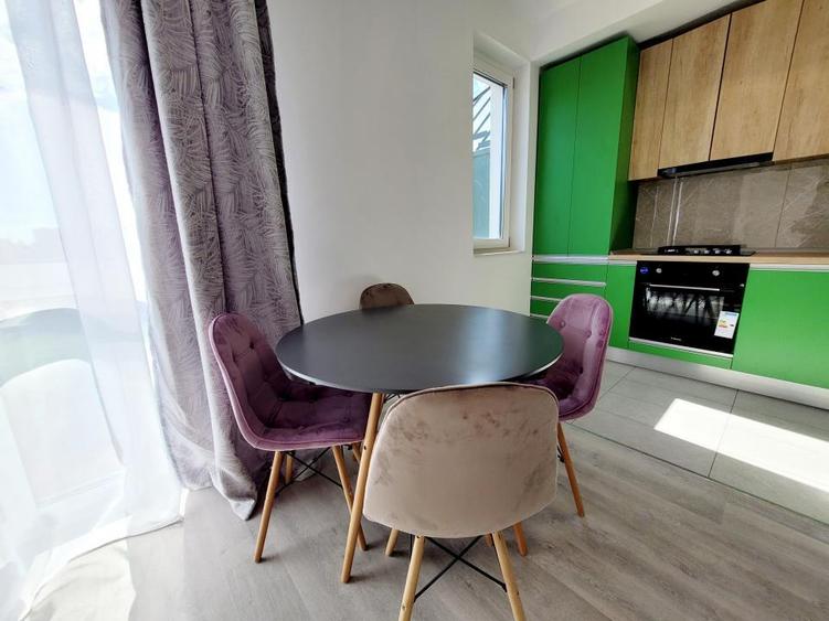 Apartament cu 2 camere decomandat în Dumbrăvița