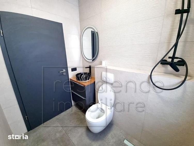 Casă cu 5 camere cu Teren 330 Mp în Europa