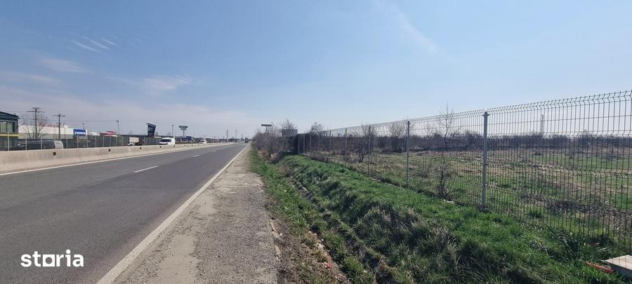 Teren de 30500 mp, în Bradu