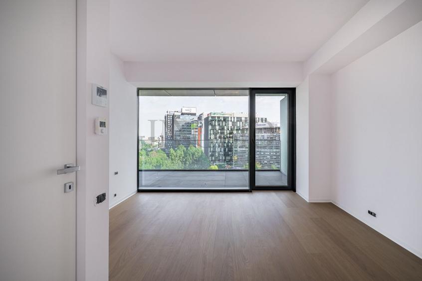 Apartament cu 4 camere, mobilat în Floreasca