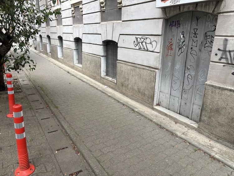 Spațiu comercial, de 65 mp, în P-ța Maria